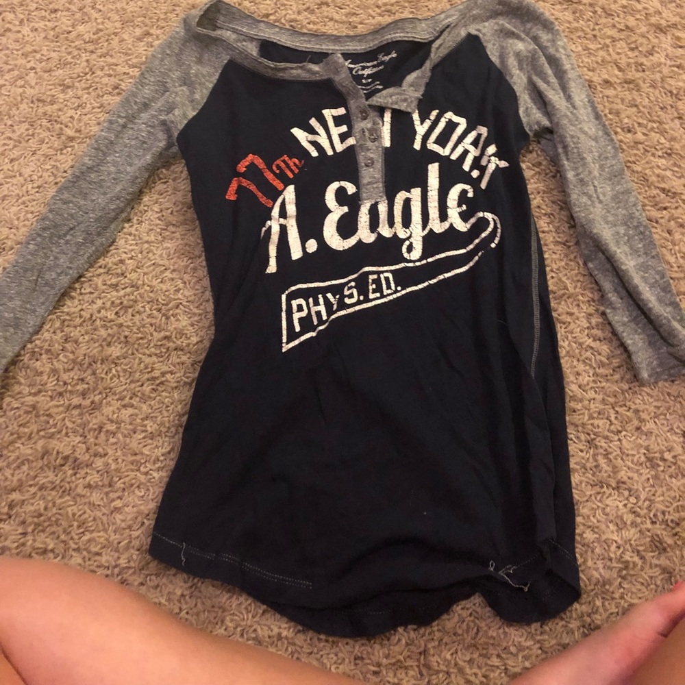 American eagle 3 quarter sleeve